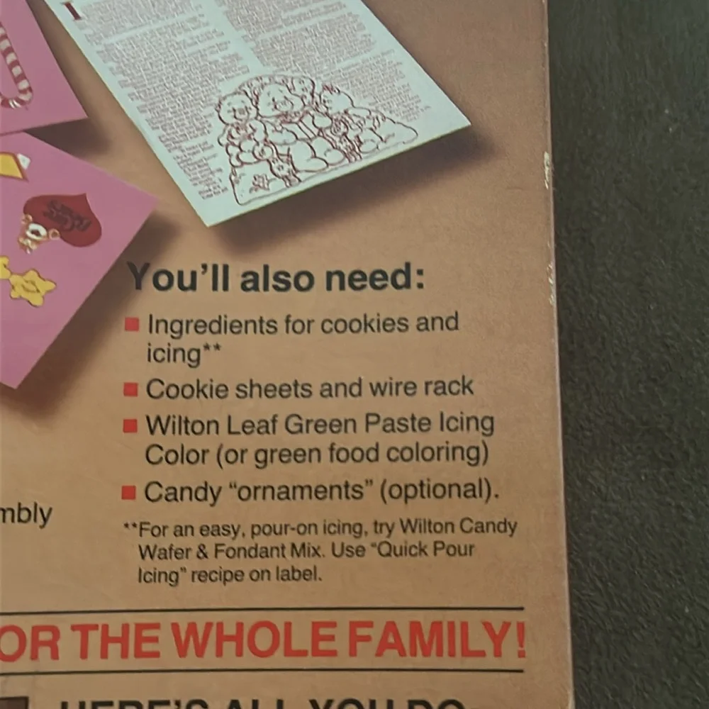 Wilton *VINTAGE* *SEALED* Care Bears Christmas Cookie Tree Kit